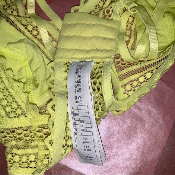 2 FOR $15 - Picture 3 of 5